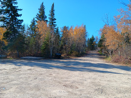 Parking at the Christopher Lake boat launch