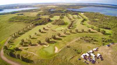 9 hole golf course 