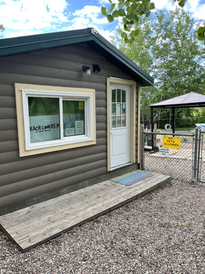 Ice cream store and mini-golf at the campground.