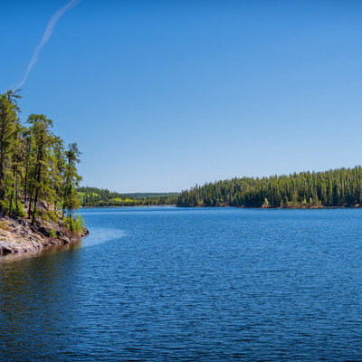 looking towards the end of the lake where it narrows down to the clearwater river