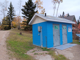 Bathrooms at boat launch