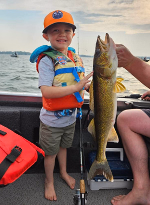 Grandkids Slaying at Dore' Last Weekend ????
These kiddos LOVE FISHIN'! 