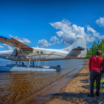 Float plane pick up