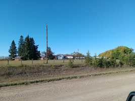 View of Nelson Crossing from the road.