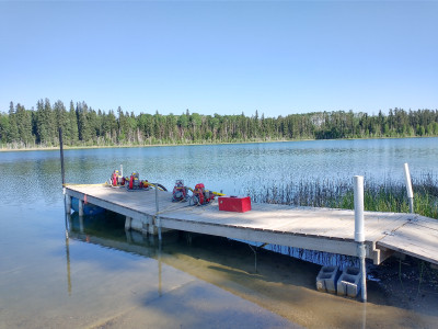 Boat launch dock