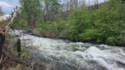 Rapids flowing from French lake to Ducker lake