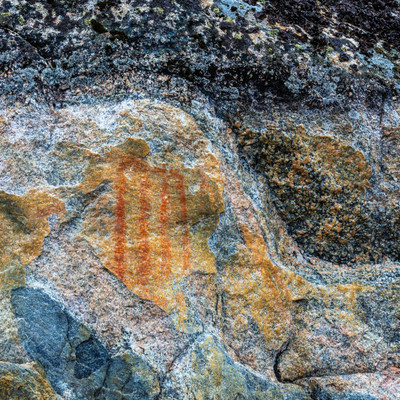 rock paintings found on the lake