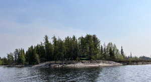 Photos are from May 2025 but a fire has since burned some of not all of the lake. 