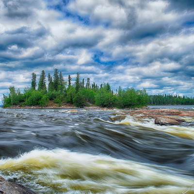 Potter Rapids flowing out of Nistowiak lake