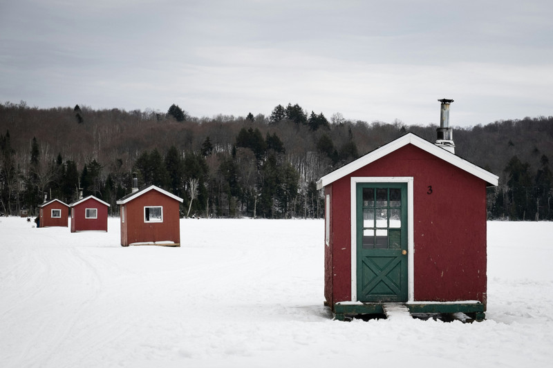 Generic Ice Shack photo.